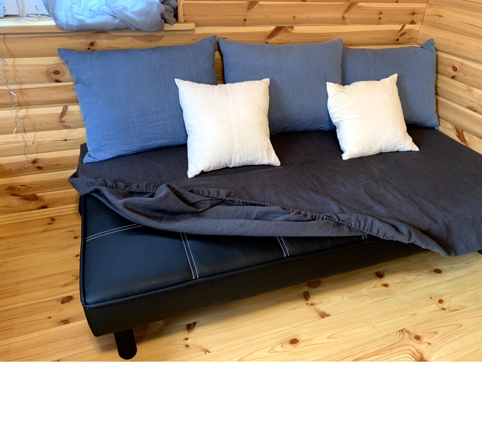 Daybed & Couch Cover – Fitted Sheet Style in 100% Linen